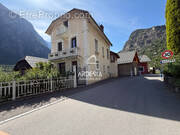 Maison à JARRIER