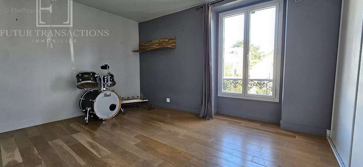 Maison à CROISSY-SUR-SEINE