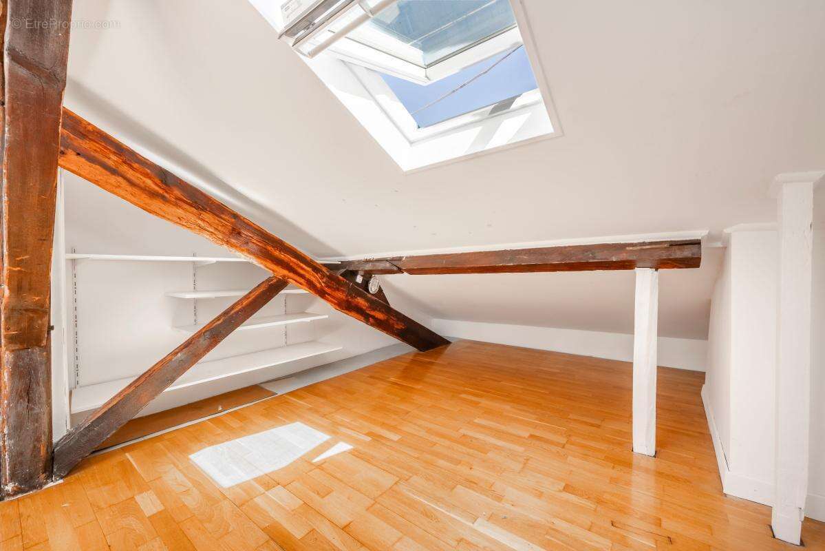 Appartement à PARIS-12E