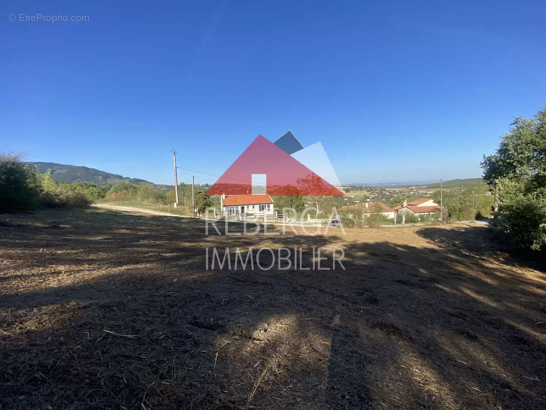 Terrain à ESCOUSSENS