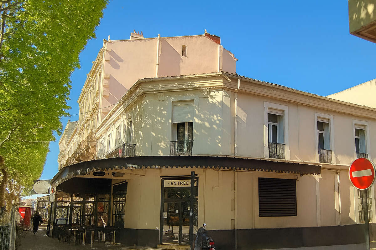 Appartement Sete 3 pièce(s) 35.34 m2 quartier gare - photo 2
