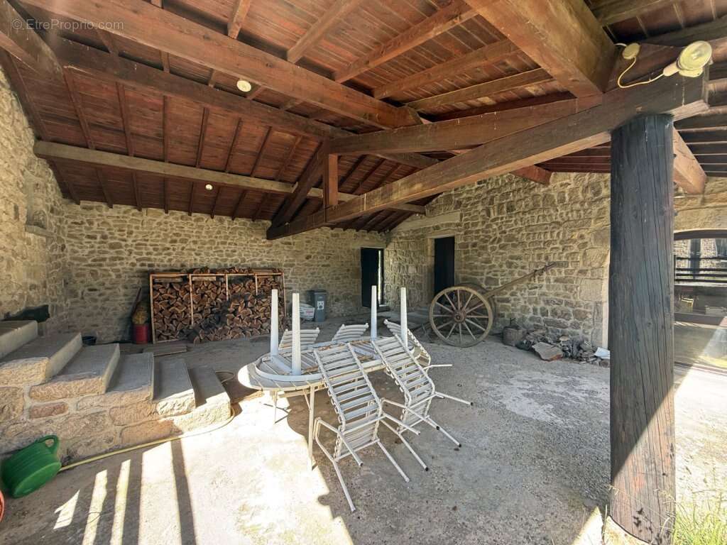lieu dit Chenereilles - Ferme en Pierre - photo 15