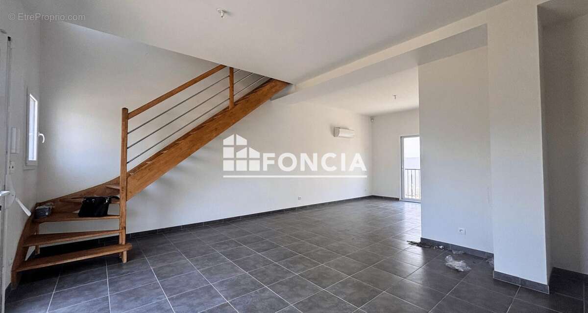 Maison à VILLENEUVE-LES-BEZIERS