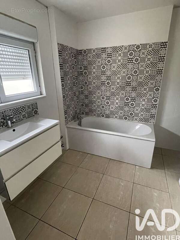 Photo 8 - Maison à HOMBLIERES