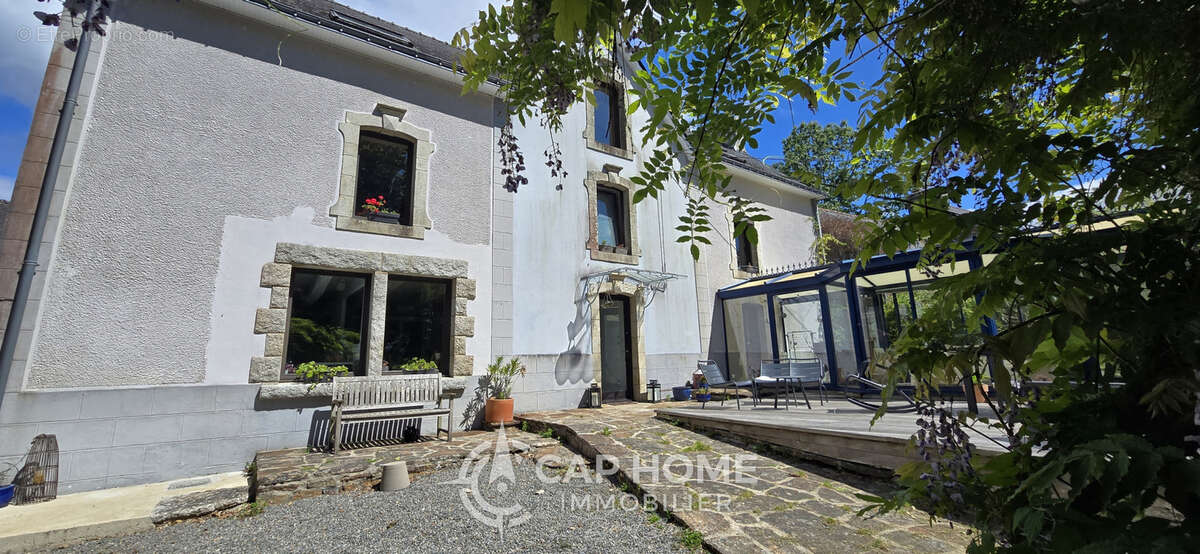 Maison à LE TREVOUX