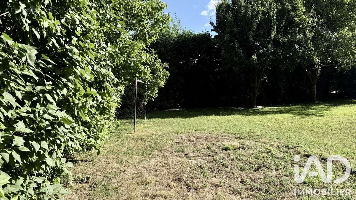 Photo 3 - Terrain à MEZY-SUR-SEINE