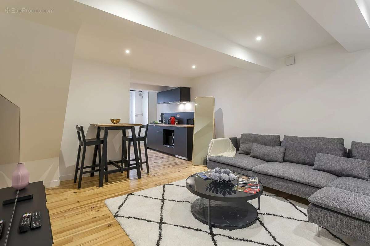 Appartement à LYON-5E