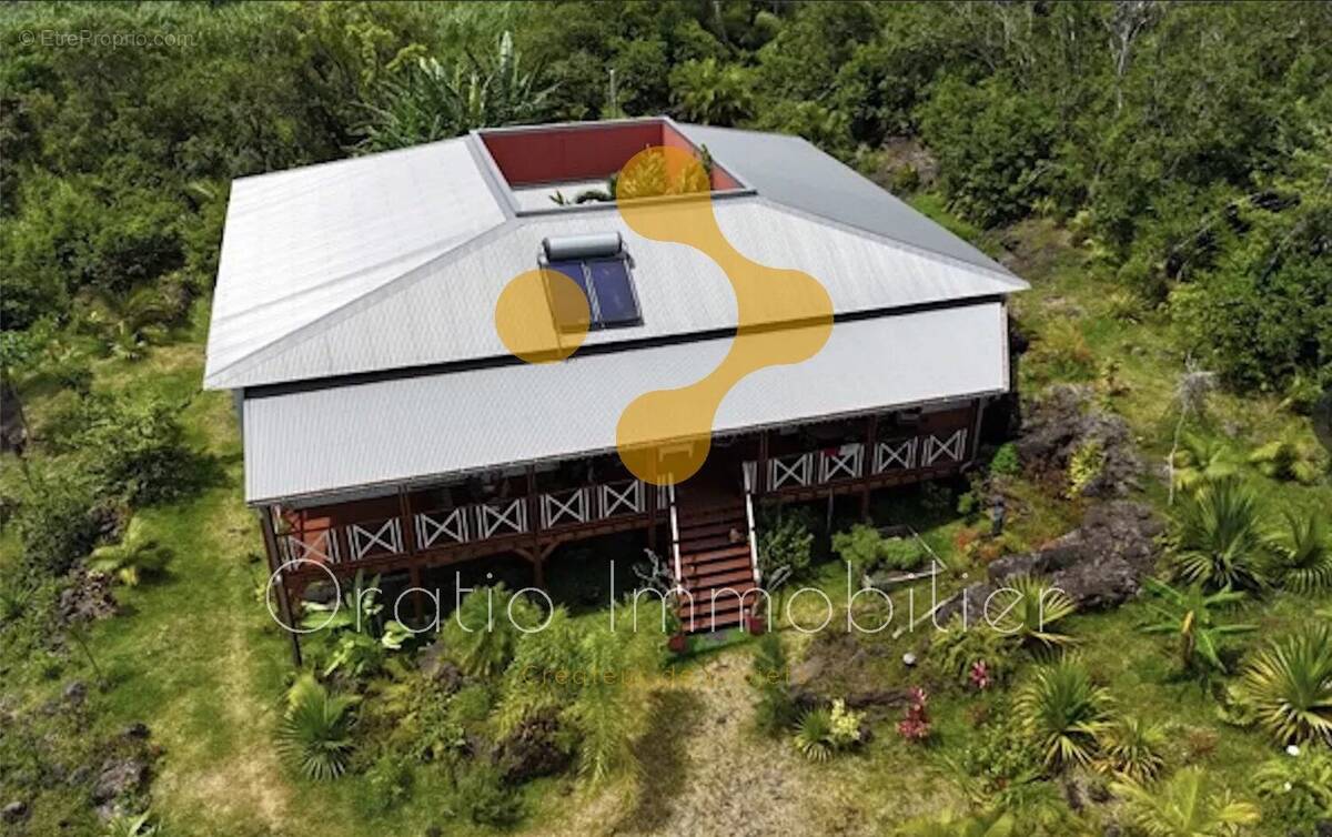 Maison à SAINT-PHILIPPE