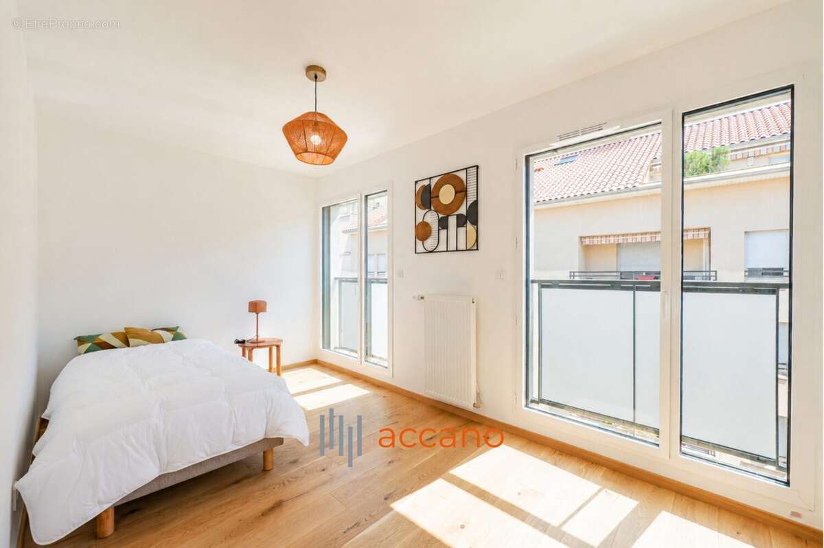 Appartement 106 m² à Villeurbanne  - photo 9