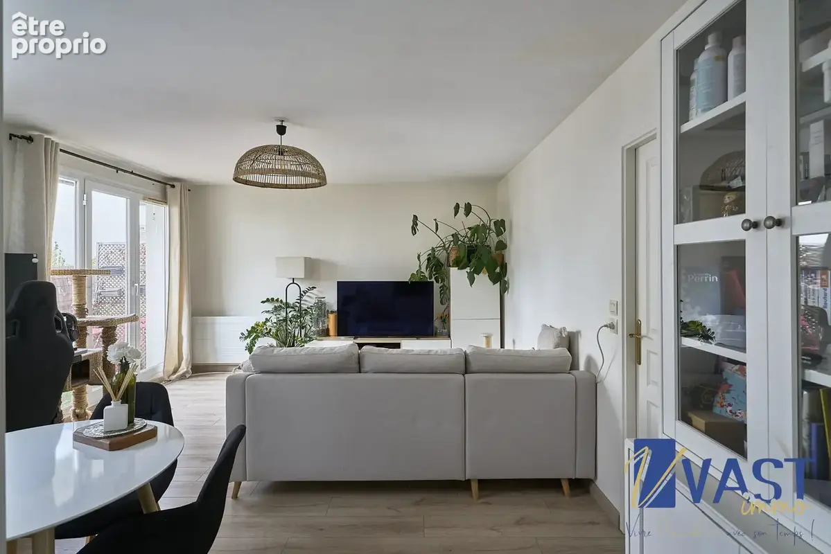 Appartement 3 pièces 70 m² à vendre à Lille (59800) - photo 6