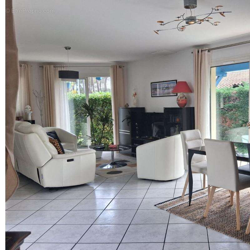 Maison à GUJAN-MESTRAS