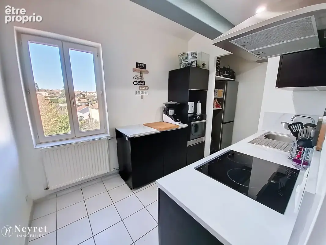 A ne pas rater !!! T2  de 44,43 m2 avec stationnement privatif  dans petite copropriété de 6 lots sécurisée, - photo 4