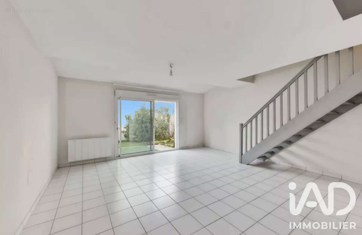 Maison 85 m² à Saint-Martin-De-Re  - photo 8