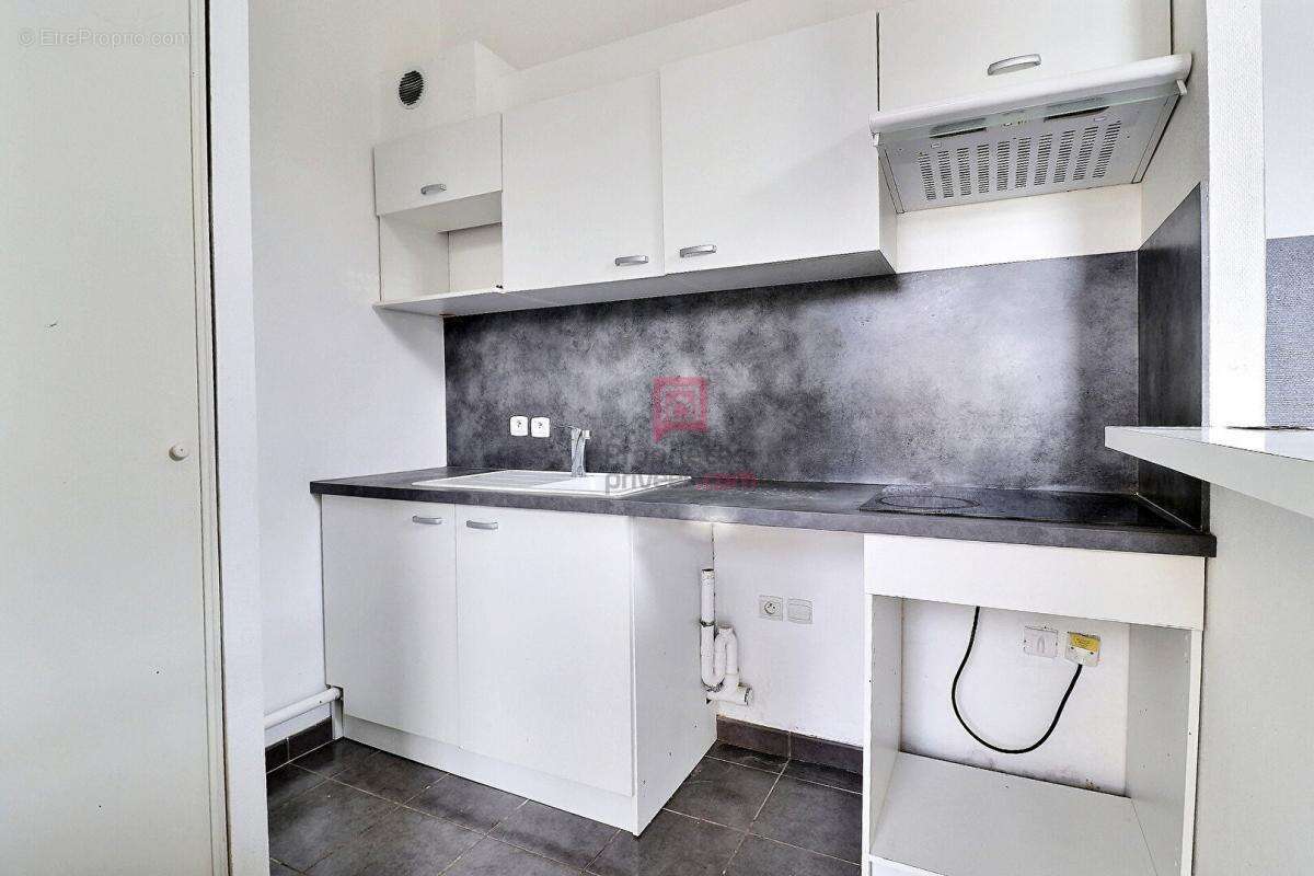 Appartement à SAINTE-GENEVIEVE-DES-BOIS