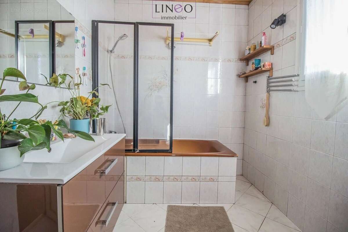 Maison à CHOISY-LE-ROI