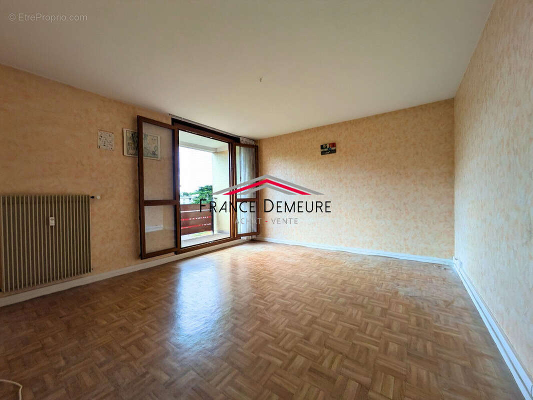 Appartement 57 m² à Franconville  - photo 5