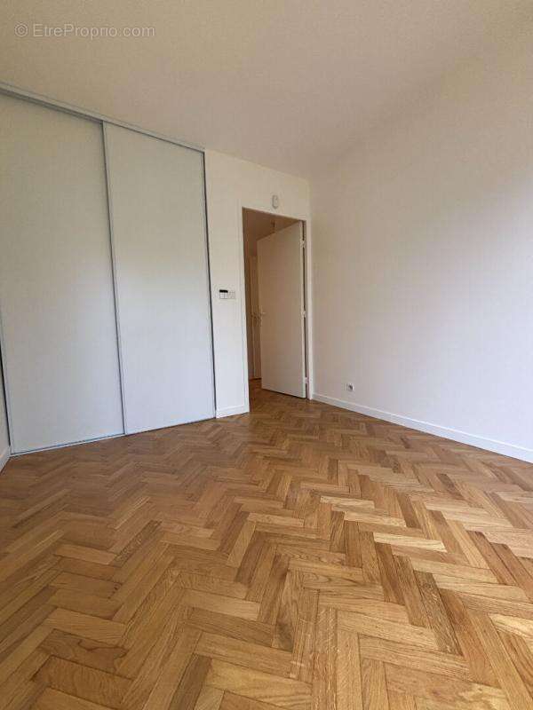 Appartement à BONDY