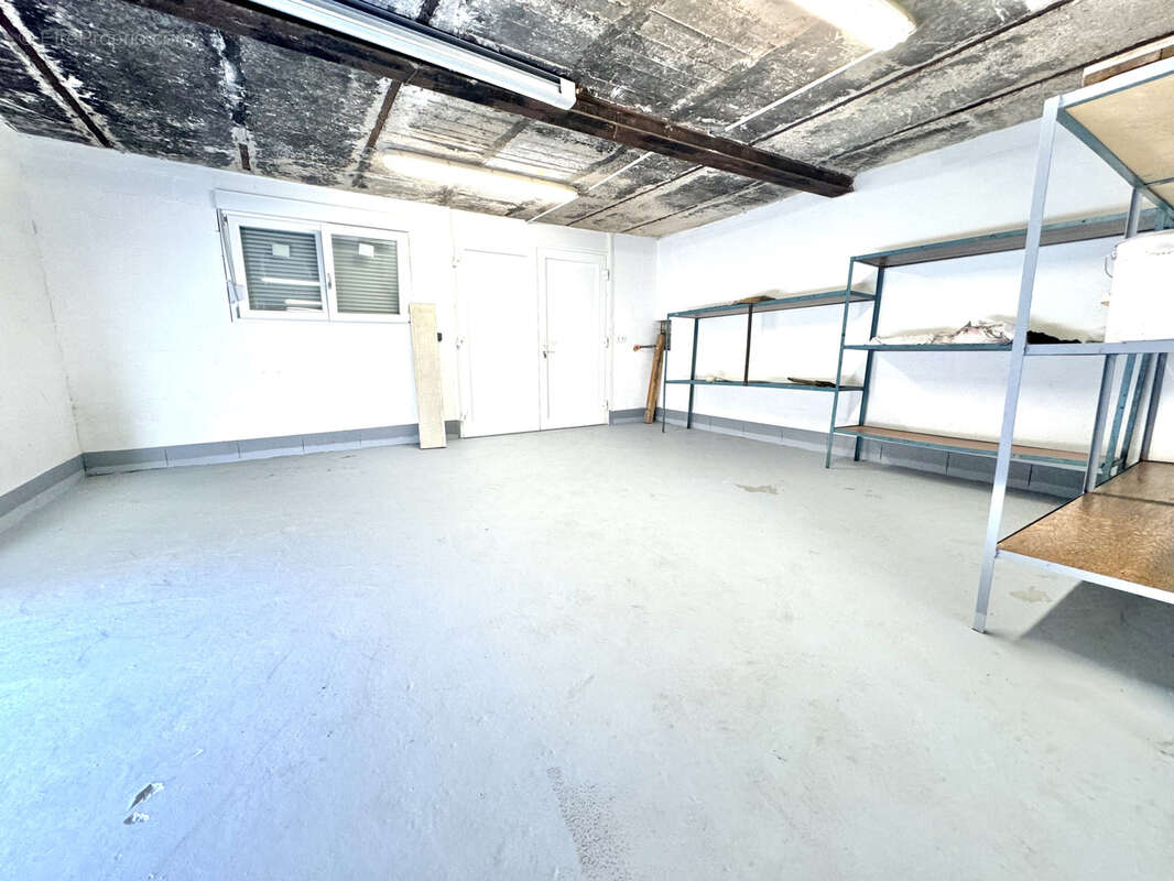 SARRALBE - Immeuble à gros potentiel de cashflow ! 6P + garage - photo 21