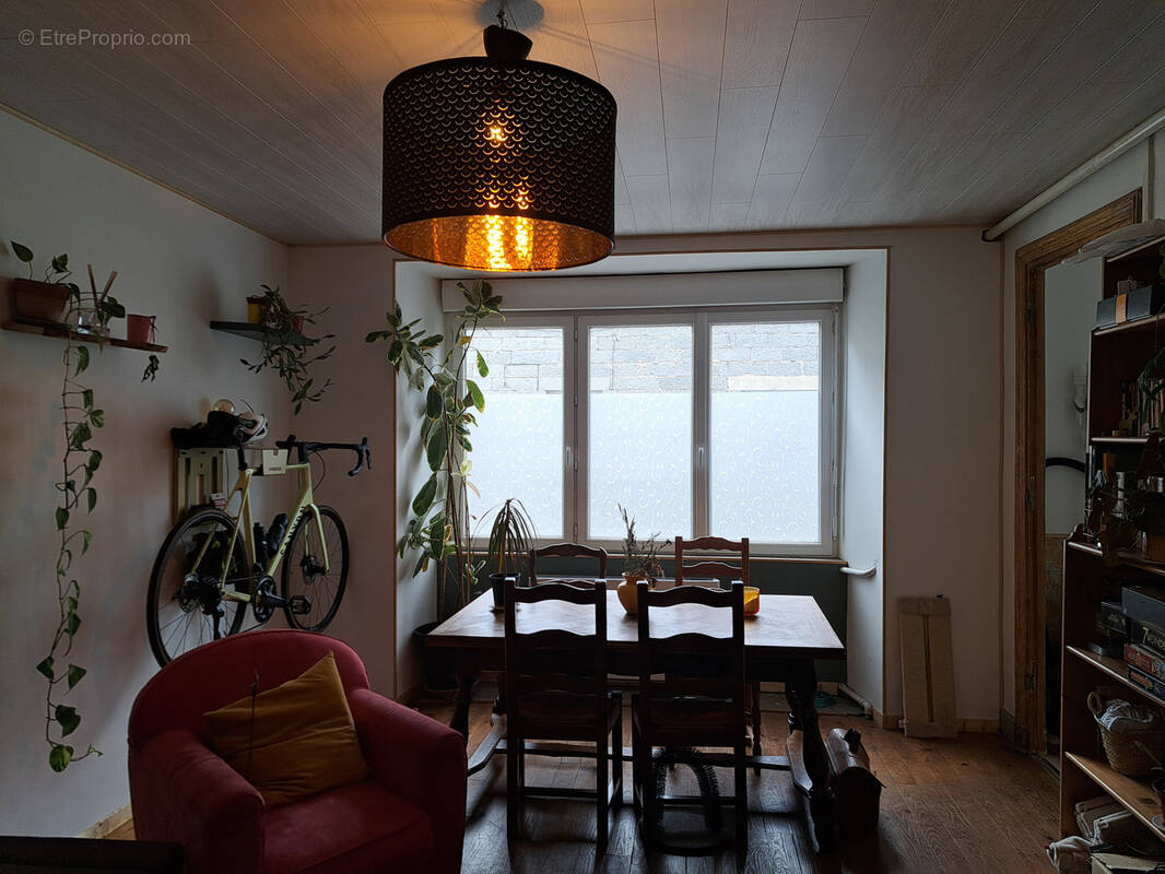 Appartement à MAZET-SAINT-VOY