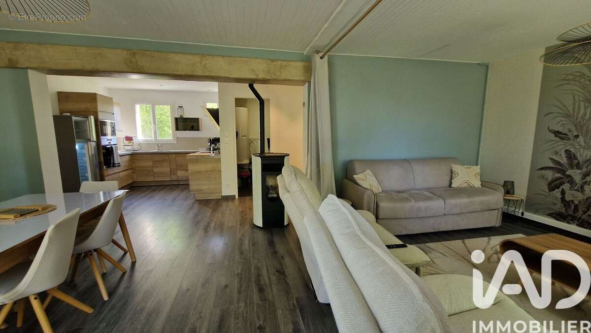 Maison 79 m² à Brunet  - photo 2