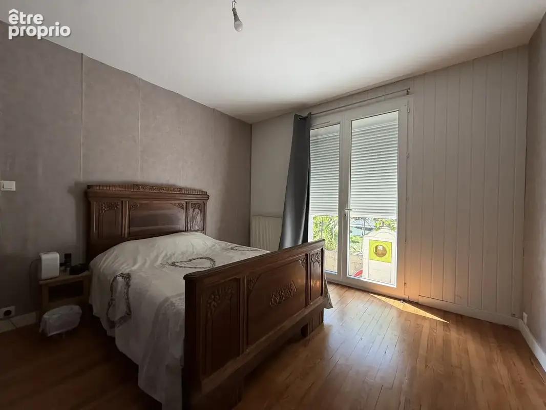 Maison familiale 7 chambres avec terrain   Neuville-sur-Ain - photo 16