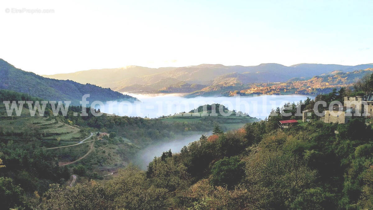 Maison à LE CHEYLARD