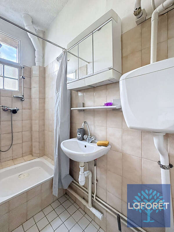 Appartement à NEUILLY-PLAISANCE