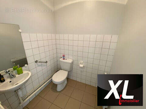 Commerce à CHATENOIS