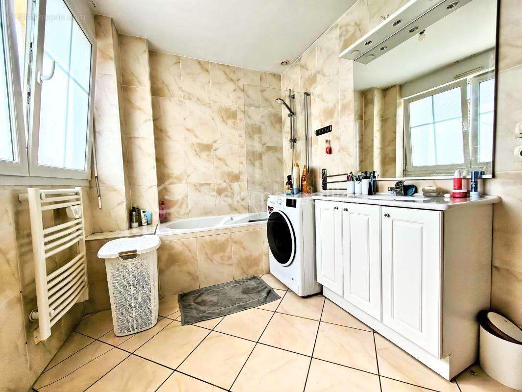 Coup de Cœur — Splendide Villa T6 d'Exception (180,29 m²) - photo 17