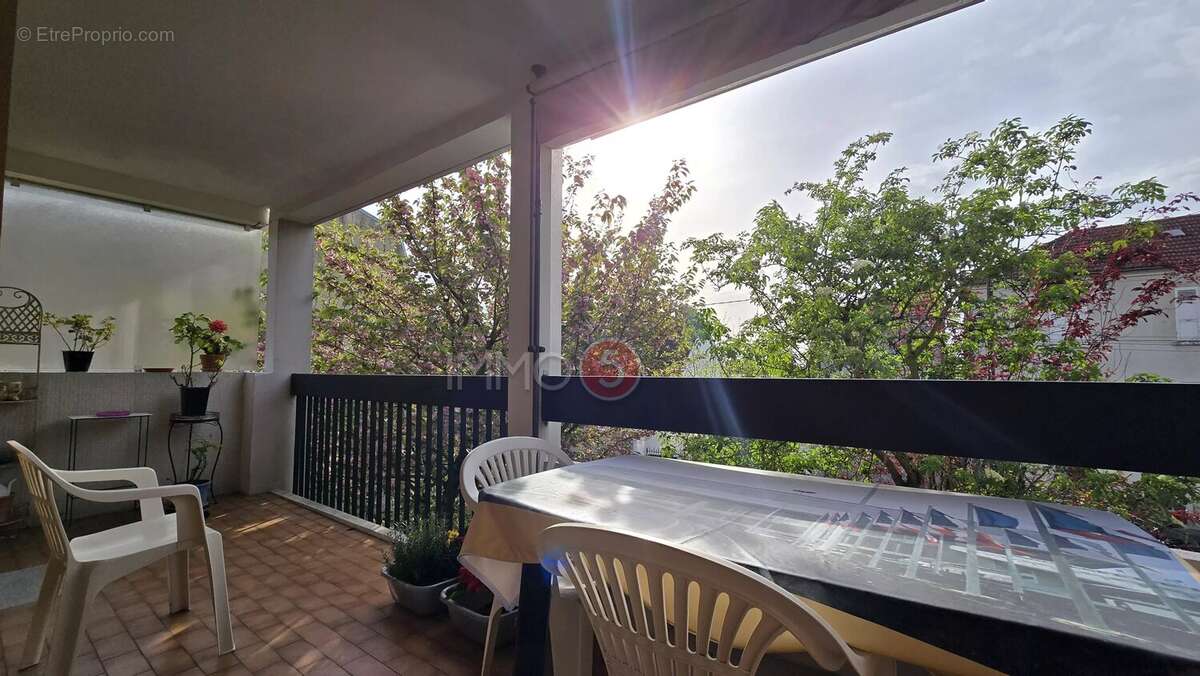 Appartement à LE RAINCY