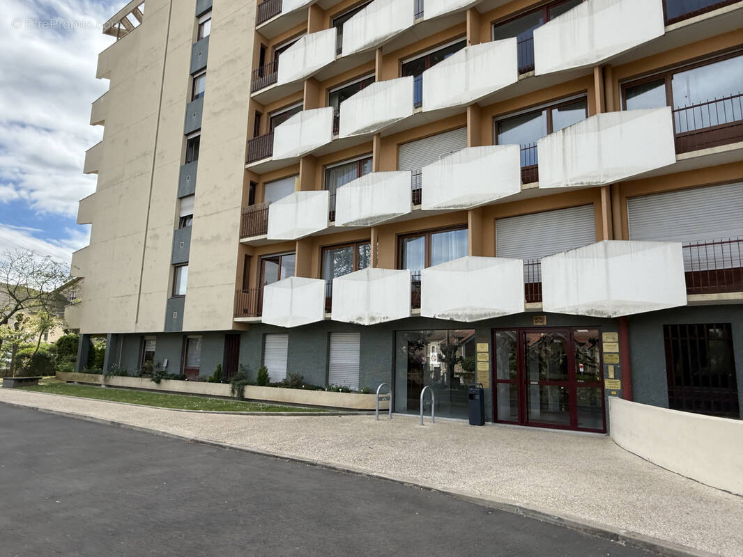Appartement à MELUN