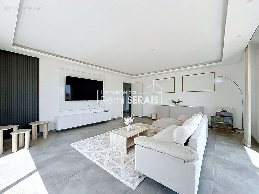 Maison contemporaine à Flers avec sous-sol exceptionnel et prestations modernes - photo 3