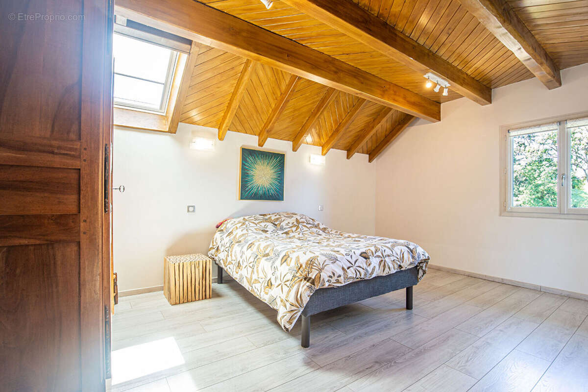 Agence immobiliere laforet - exclusivite - "lavande" - maison individuelle de 126,70m² - sous-sol complet 48,07m²  - dpe c - ter - photo 17