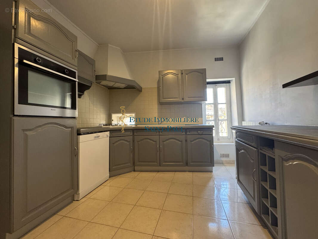 Appartement à CLERMONT-L&#039;HERAULT