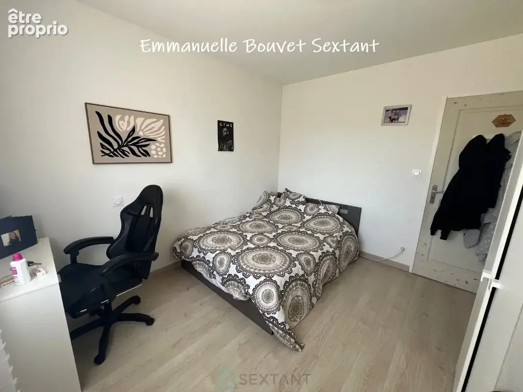 Maison contemporaine de plain-pied, 4 chambres, 2 sde, 2 wc, double-garage, 2000 m² de terrain - photo 15