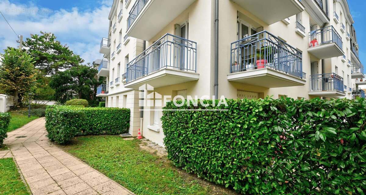 Appartement à MANTES-LA-JOLIE