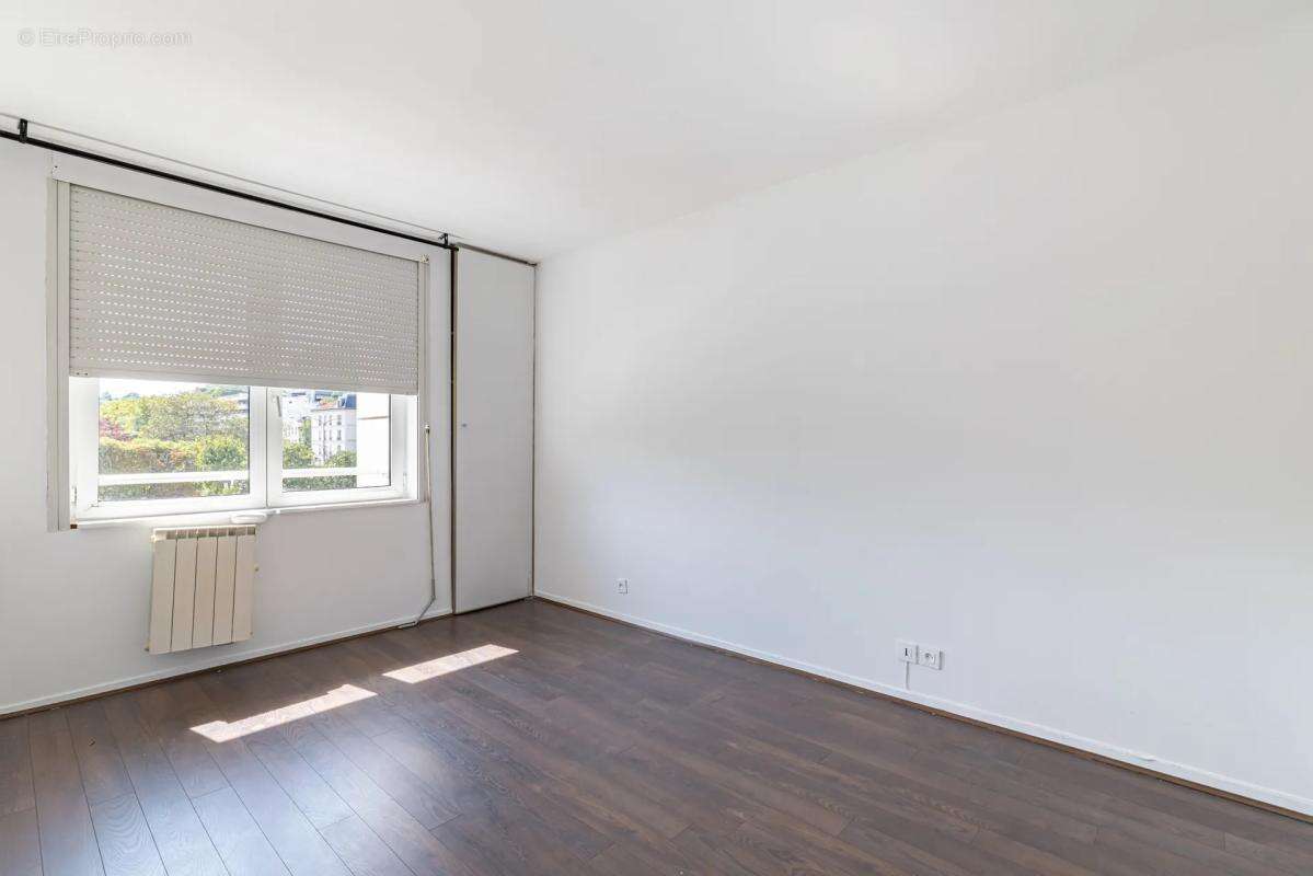 Appartement 3 pièces de 74 m² à Sèvres - photo 9