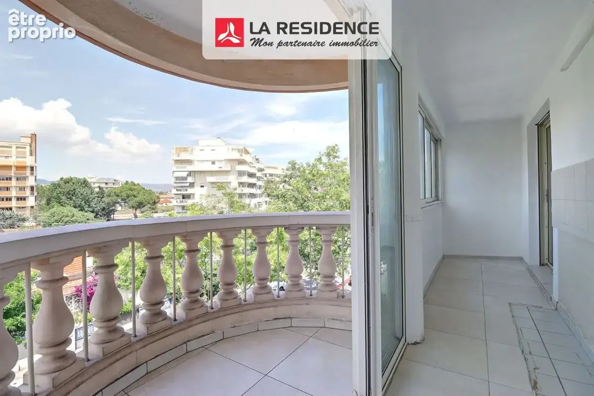 Appartement 70 m² à Frejus  - photo 8