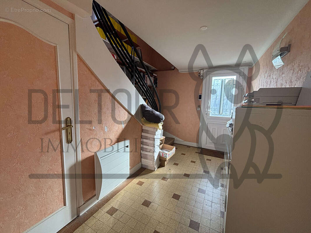 Appartement à FAREMOUTIERS