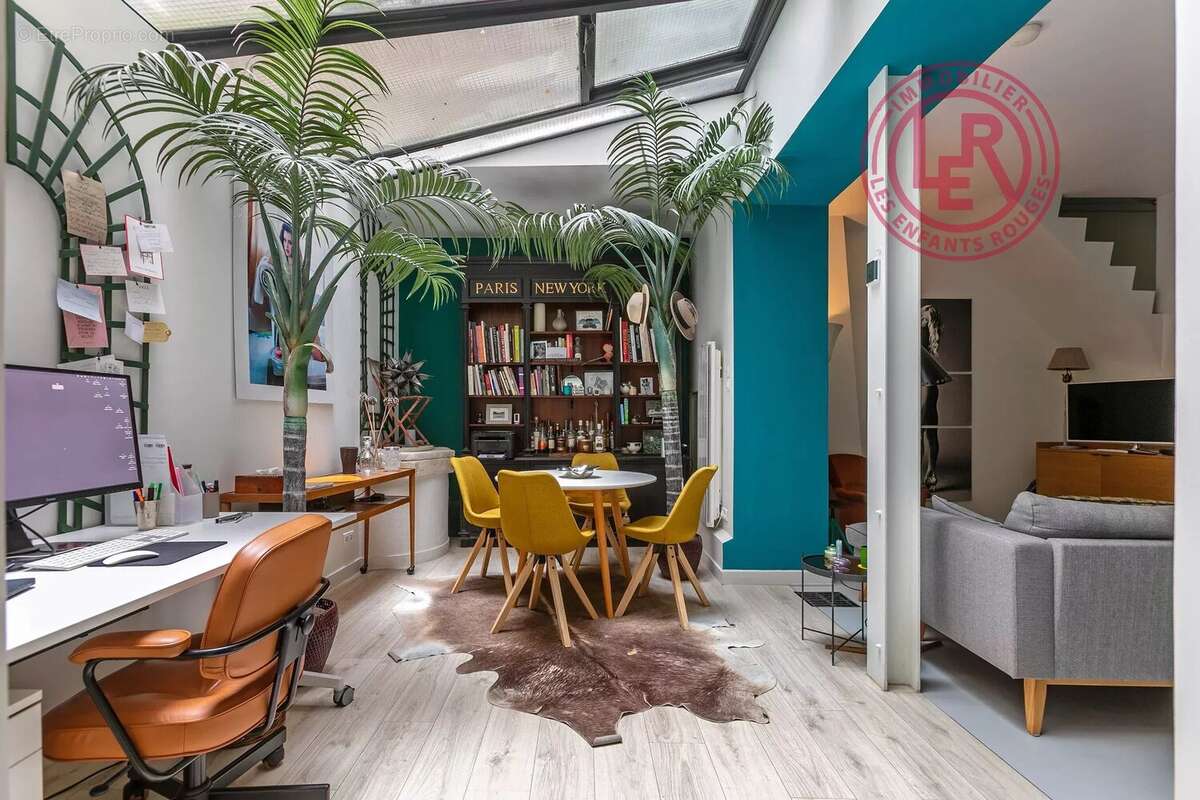 Appartement à PARIS-4E