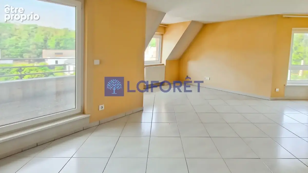 Appartement duplex Marmoutier de quatre pièces avec terrasse - photo 2