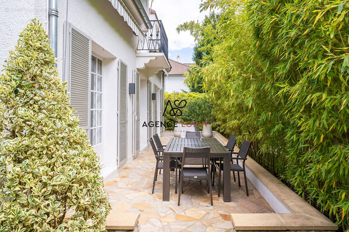 Maison à LE VESINET