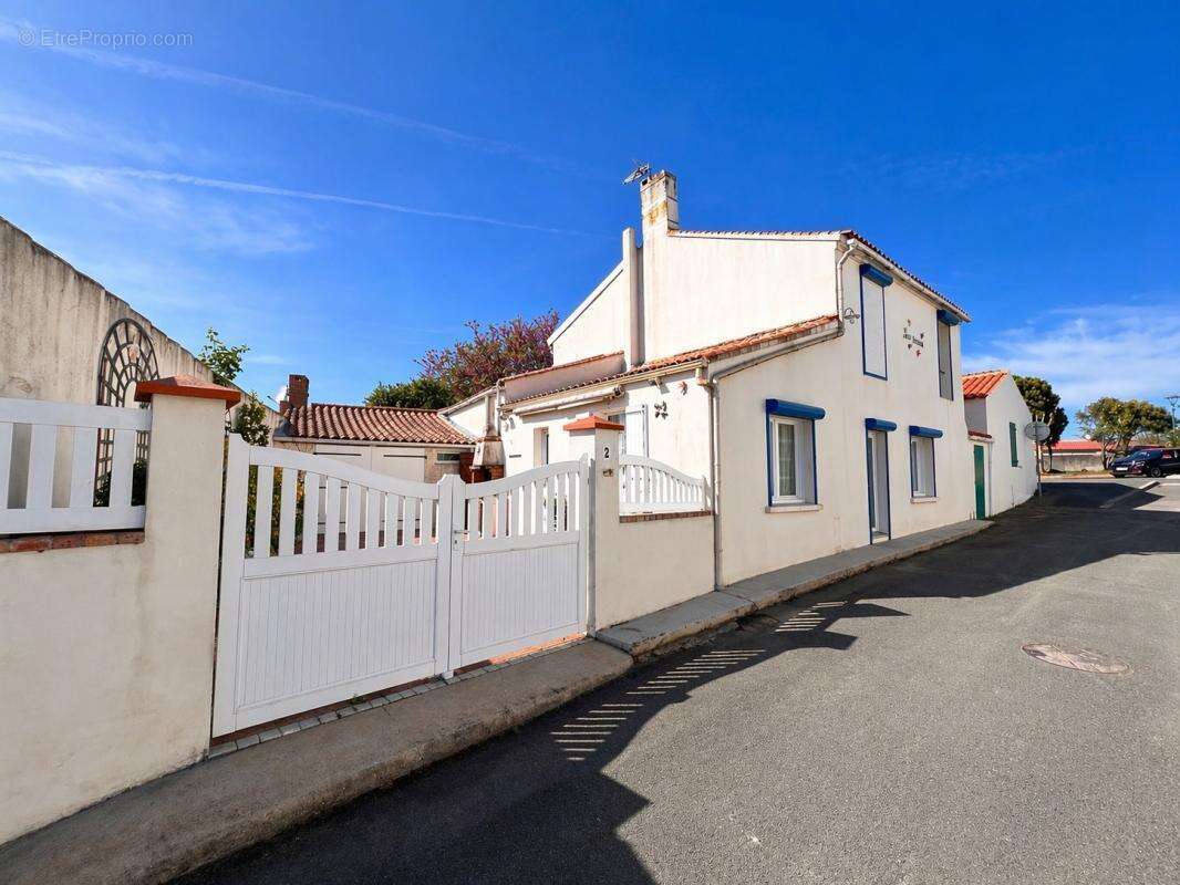 Maison à LONGEVILLE-SUR-MER