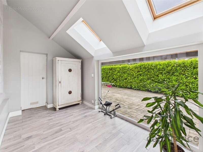 Maison à EQUEMAUVILLE