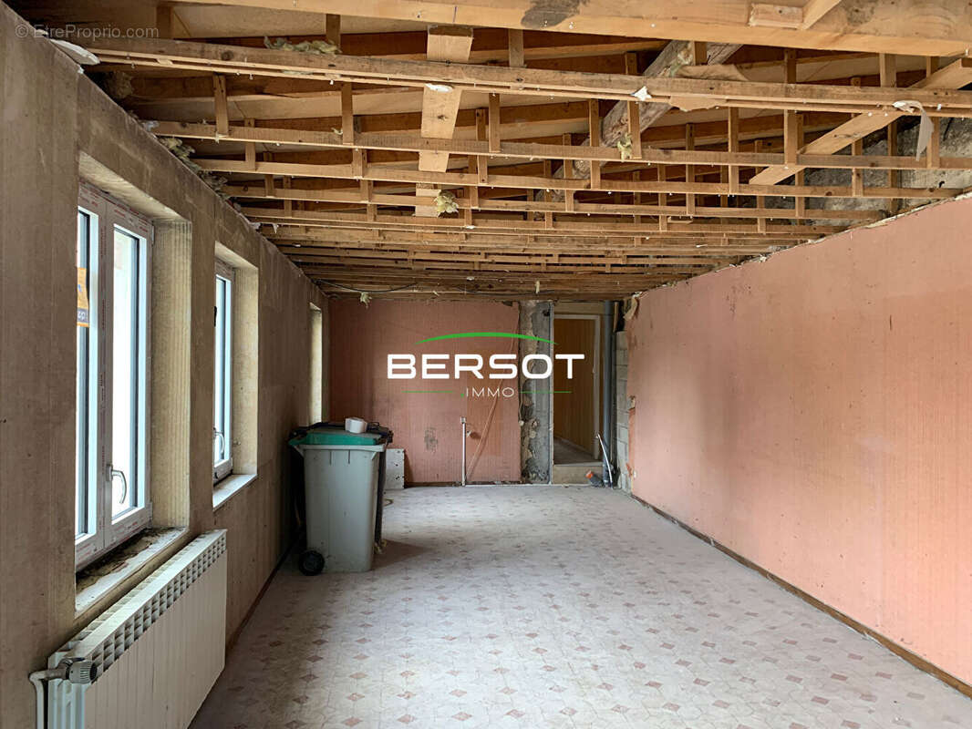 Commerce à VALDAHON