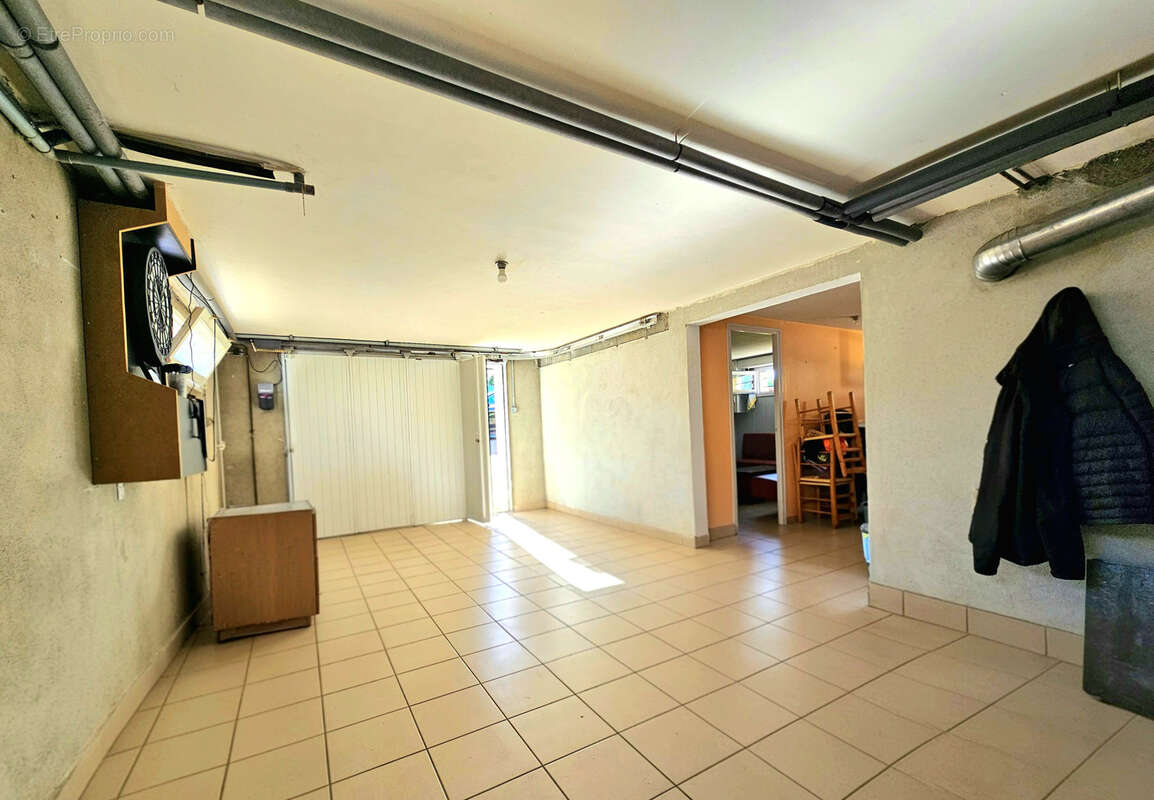 Pavillon sur sous sol situé à TIFFAUGES - photo 9