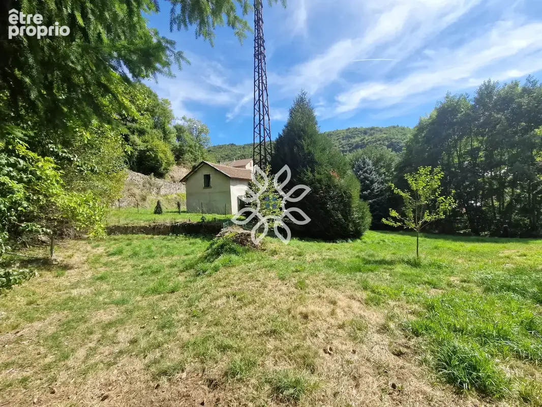 Maison de caractère avec droit d’eau et vaste terrain - photo 6