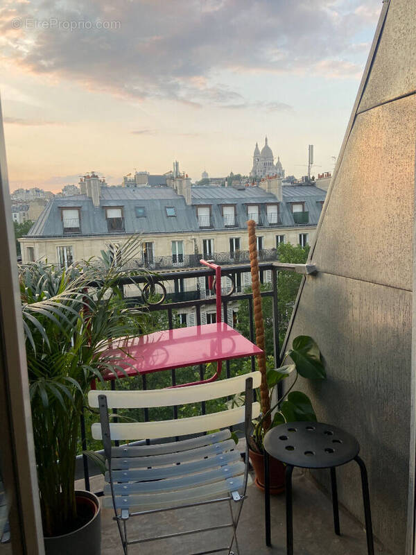 Appartement à PARIS-9E