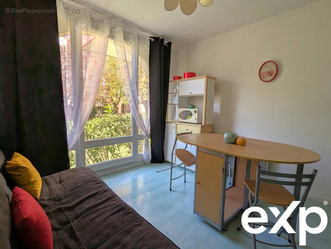 Appartement à LAMALOU-LES-BAINS