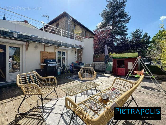 Appartement à DARDILLY